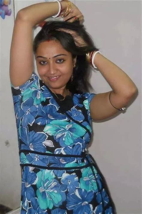 Marathi Bhabhi Hot And Cute Photos Home Hot And Sexy