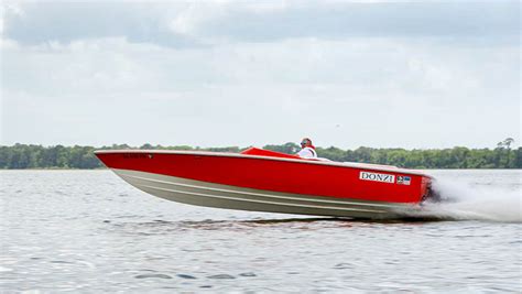 Fiberglass Classic Boats Are Here Bigtime Classic Boats Woody Boater