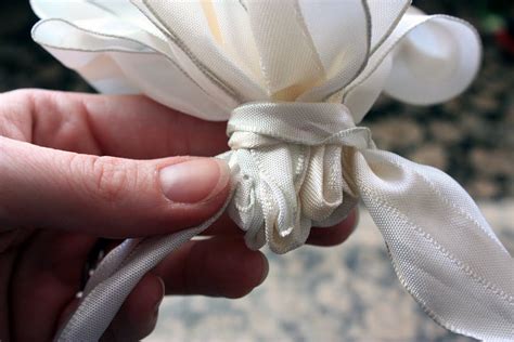We created our own using a wall stencil and the finished product is absolutely gorgeous. How to Make a Floral Bow for $1 | Fancy bows, Bows, Floral