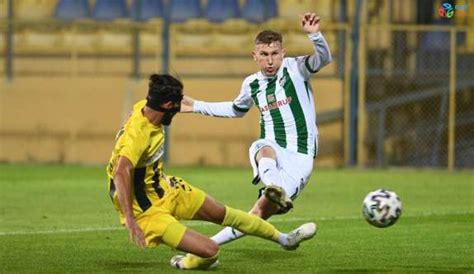 Futbol dili ve edebiyatı 3.530 views2 year ago. Burak Kapacak, Bursaspor'un skora en çok etki eden ...