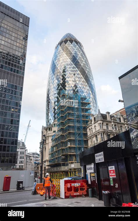 The Gherkin Skyscraper Hi Res Stock Photography And Images Alamy