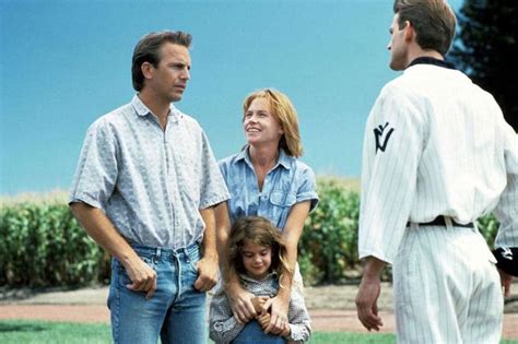 Maybe you would like to learn more about one of these? 映画 フィールド・オブ・ドリームス（1989） アメリカの良さが ...