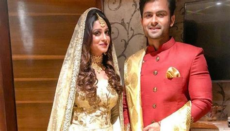The prospective bride may ask some of these questions when the couple meet, but many women may feel too shy to ask outright. Indian Actress Converts to Islam | About Islam