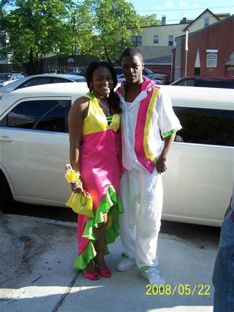 10 Really Ugly Prom Dresses Agoodoutfit