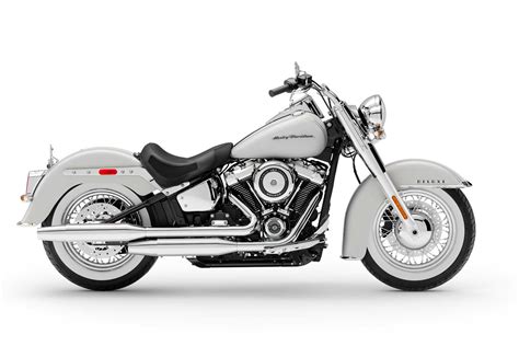 Harley Davidson Softail Deluxe 2020 • Thunderbike