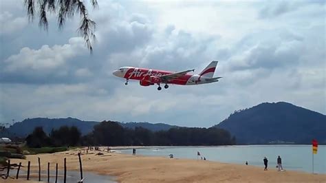 Mai Khao Beach Airplanes Landing On Phuket Youtube