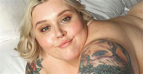 Plus Size Babe Branded A Fantasy By Fans Cheekily Strips Fully Naked