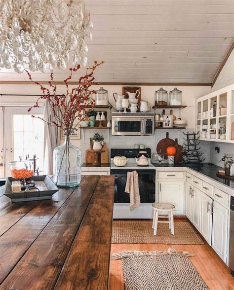 28 Warm And Inviting Fall Kitchen Decorating Ideas To Diy Farmhouse