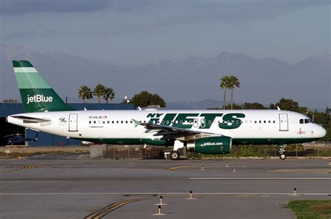 Aero Pacific Flightlines Jetblue New York Jets A320 Visits Long Beach