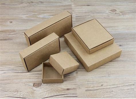 Browse distinct trendy and colorful large kraft boxes at alibaba.com for packaging, gifts and other purposes. 10PCS large brown kraft gift box,black purple wedding gift ...