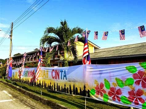 373 risultati per jalur gemilang in tutto. KECERIAAN DAN PENCAHAYAAN KAWASAN SEKOLAH PADA HARI ...