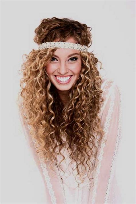 35 Long Layered Curly Hair Hairstyles And Haircuts 2016 2017