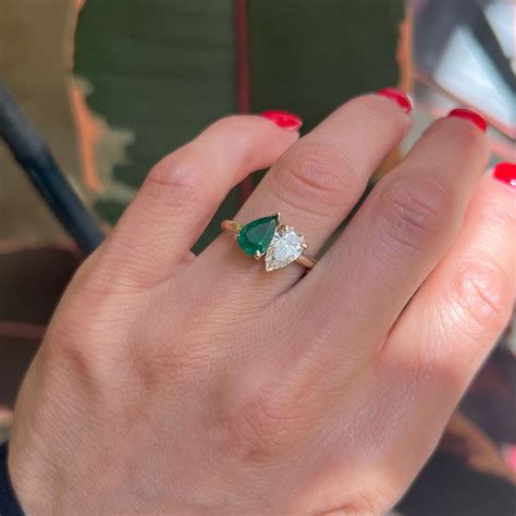 Pear Shaped Emerald And Diamond Toi Et Moi Ring Berlinger Jewelry