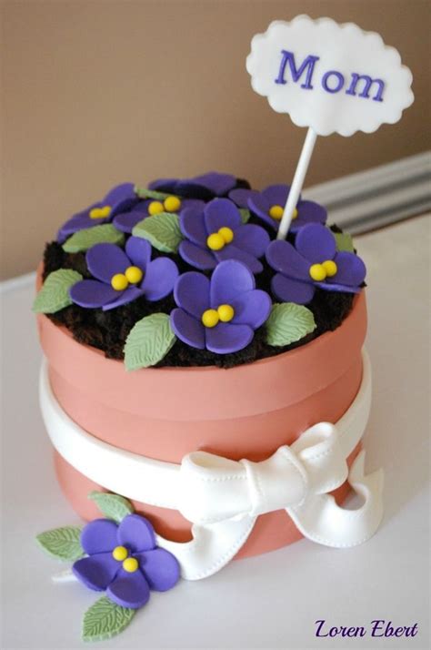 Maybe you would like to learn more about one of these? www.decorazionidolci.it idee e strumenti per il cake ...