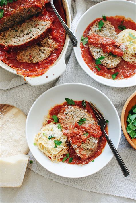 Since i did not have tomato paste, i blended all the tomatoes and added cornstarch mixed with a little water. The Best Meatloaf in a Tomato Sauce | Recipe | Best ...