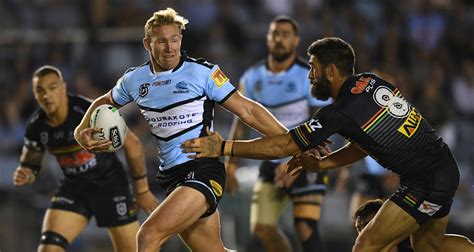 No spoilers, save to say it's coming at you from scotland. Leeds boss Agar declares interest in Cronulla forward Matt ...