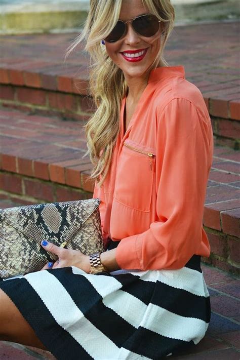 Here's exactly what not to wear to a wedding—and 12 alternatives that are totally ok. What to Wear to a Country Club Wedding - 2017 Edition