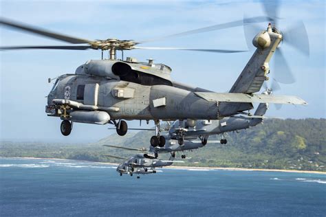 Us Navy Mh 60r Seahawk Helicopters Fly In Formation Defence Forum