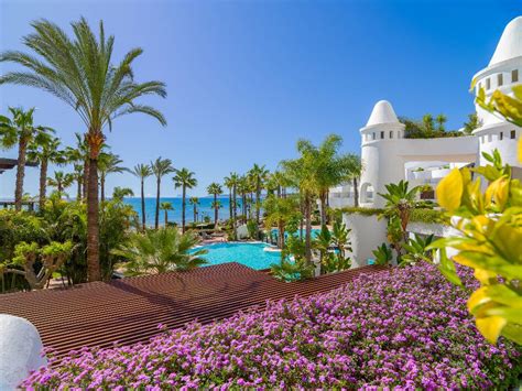 Maybe you would like to learn more about one of these? H10 Estepona Palace, hotel en Estepona - Viajes el Corte ...