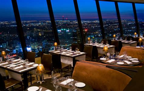 Top 10 Restaurants In Toronto With The Most Stupendous Viewslocations