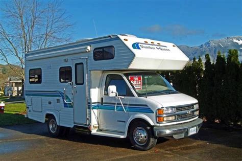 20 Foot Slumber Queen Class C On Chev Chassis For Sale In Agassiz