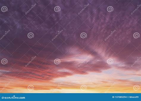 Dramatic Sunset Pink Sky 725 Stock Photo Image Of Fluffy Clean