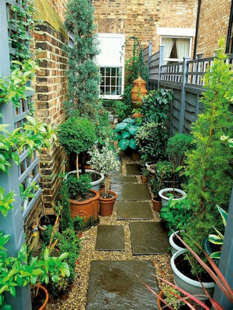 30+ Best Side Yard Garden Design Ideas For Your Beautiful Home Side Inspiration - ROOMY