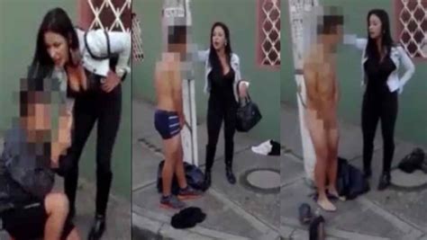 Un Mujer Obliga A Un Ladrón A Desnudarse En Plena Calle Video Telemundo