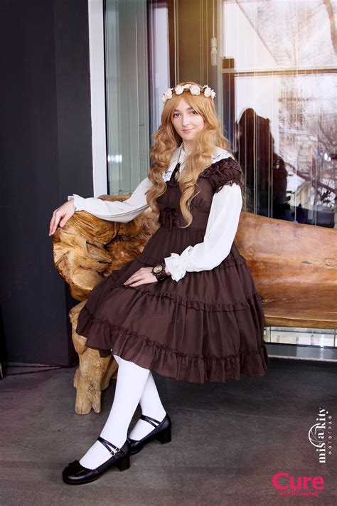 Special Column Lolita In Russia Worldcosplay Compass