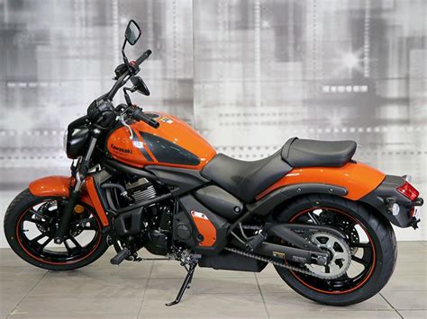 Kawasaki Vulcan 650 S Abs Colore Pearl Lava Orange Nuovo In Vendita