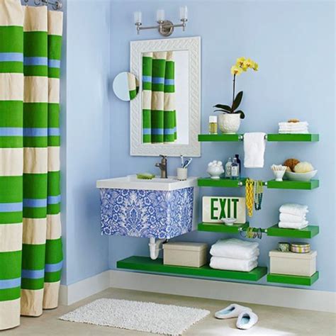 Bathroom decorating ideas with average budget. DIY bathroom design ideas on a budget