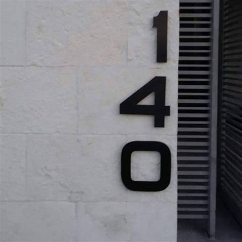 Aluminum script house number fifteen. Número Para Casa House Number Mod. Munich 15 Cm - $ 180.00 ...