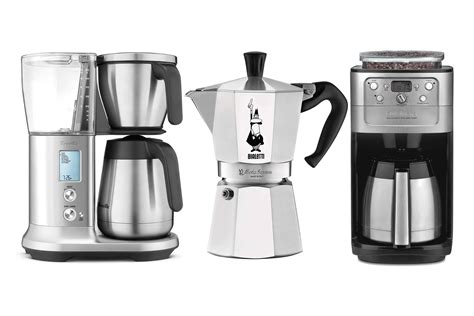 From various types of coffee machines circulating in the market, will be delivered coffee machines from various references that are free of plastic materials, among others: Top 7 BPA Free Coffee Makers - Coffee Cover