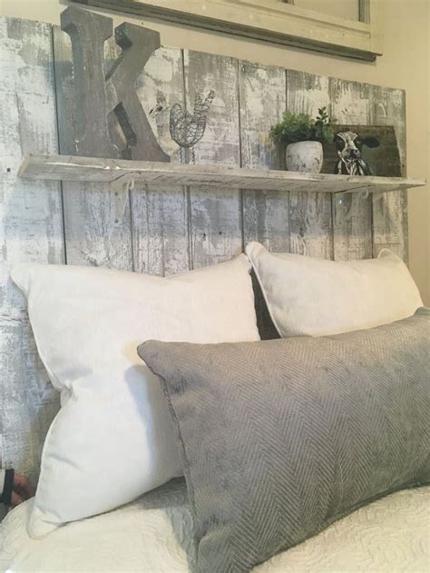 Diy reclaimed wood headboard and a master bedroom makeover for my dad's loft. Adorable Farmhouse Whitewashed reclaimed wood headboard ...
