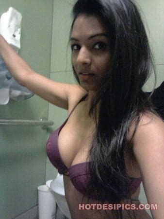 Indian Sexy Doctor Naked Selfie Pics Xhamster