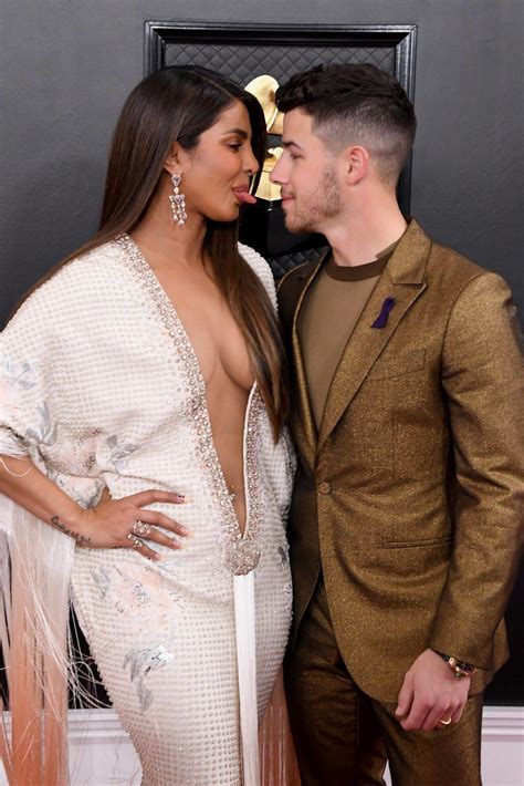 priyanka chopra and nick jonas beautiful images at grammy 2020 live cinema news