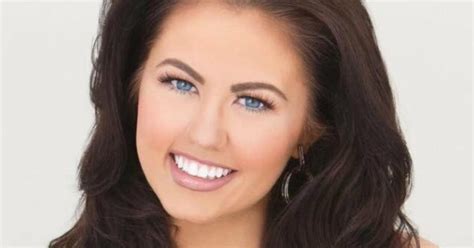 Cara Munt Crowned Miss North Dakota 2017