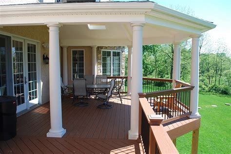 Deck And Open Porch Picture 3895