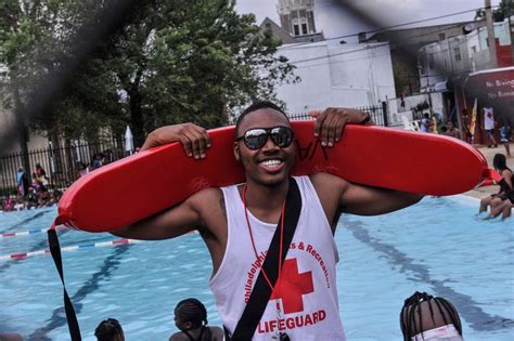 Philly Public Pools Open For An Extra Week Metro Philadelphia