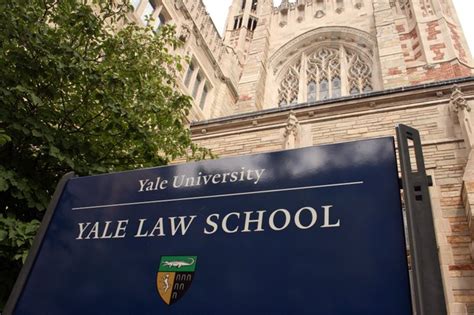 Yale Again Tops 2016 Us News Law Rankings Tipping The Scales
