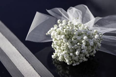 How To Make Wedding Pew Bows In 2 Easy Steps - Krostrade