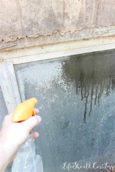 The Easiest Way To Clean Hard Water Off Of Windowsglass Hard Water Spots Hard Water Stain