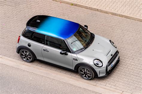 Minis New Multitone Roof Looks Stunning Carbuzz