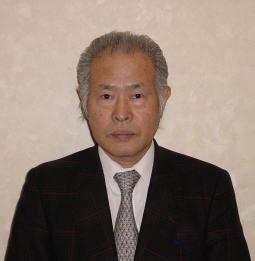 >藤井棋聖が首をハッキリと落としたら負けを確信した合図だよ 藤井（ｽﾝ…） ナベ（えっ俺詰んでるの？） 藤井（ｶｯｸﾘ） ナベ（えっ俺勝ってるの？） 第11期本因坊戦挑戦手合七番勝負 | 棋戦速報中継・棋譜無料提供 ...
