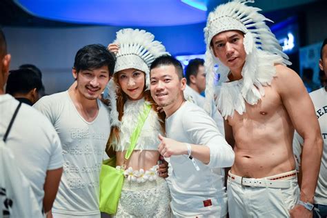 ปาร์ตี้แอนนิมอลซูฮก White Party Bangkok มันส์สุด พีคสุด ปังยิ่งกว่าพลุ