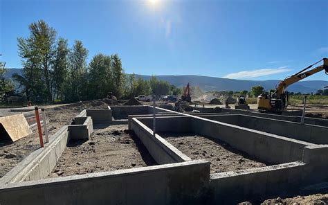 Gallery Construction Lakehouse Summerland