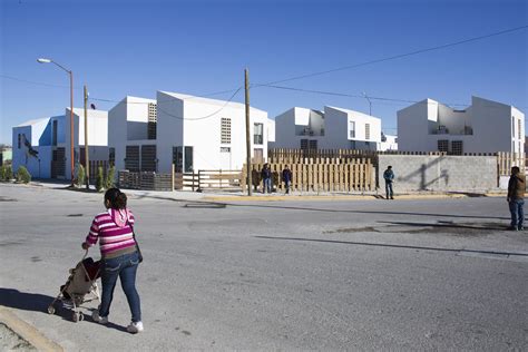 Social Housing In Ciudad Acuña Mexico By Tatiana Bilbao Estudio