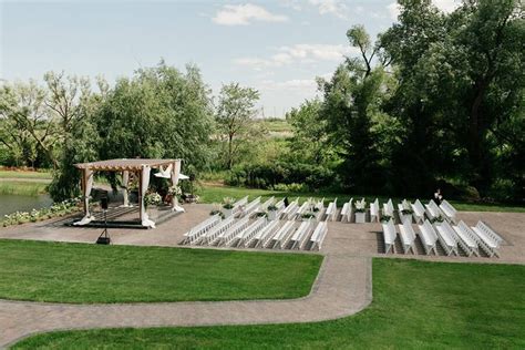 Torontos Prettiest Outdoor Wedding Ceremony Venues