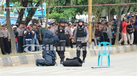 Ancaman Bom Di BRI Suryanata Murni Perampokan TribunNews Com