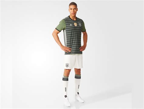 But after the clamour to ban chinese products in india grew following the border dispute last year, the ioa had said it was reconsidering its sponsorship deal. Germany Euro 2016 Away Kit Released - Footy Headlines